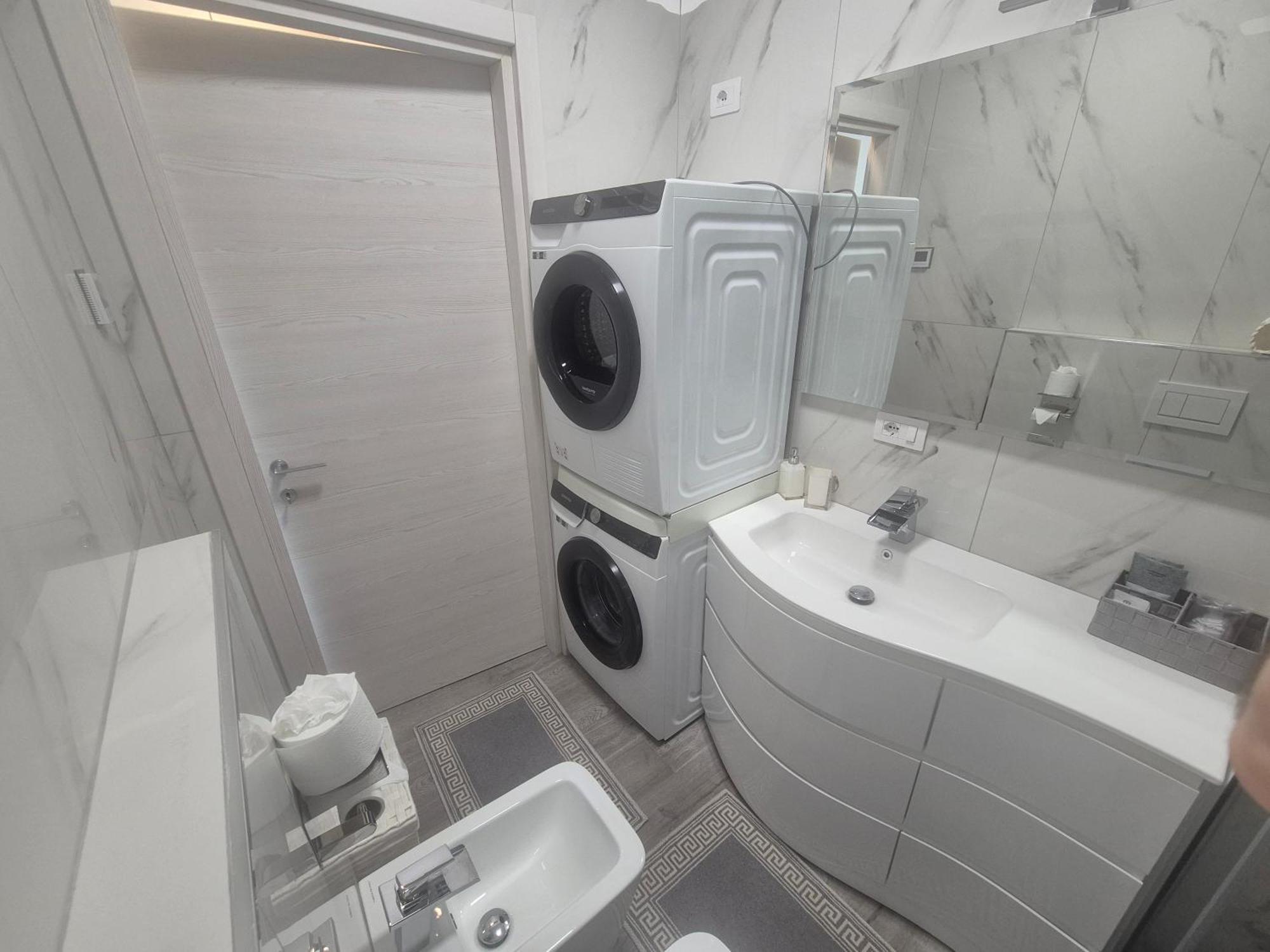 B&B Luxury House ロー エクステリア 写真