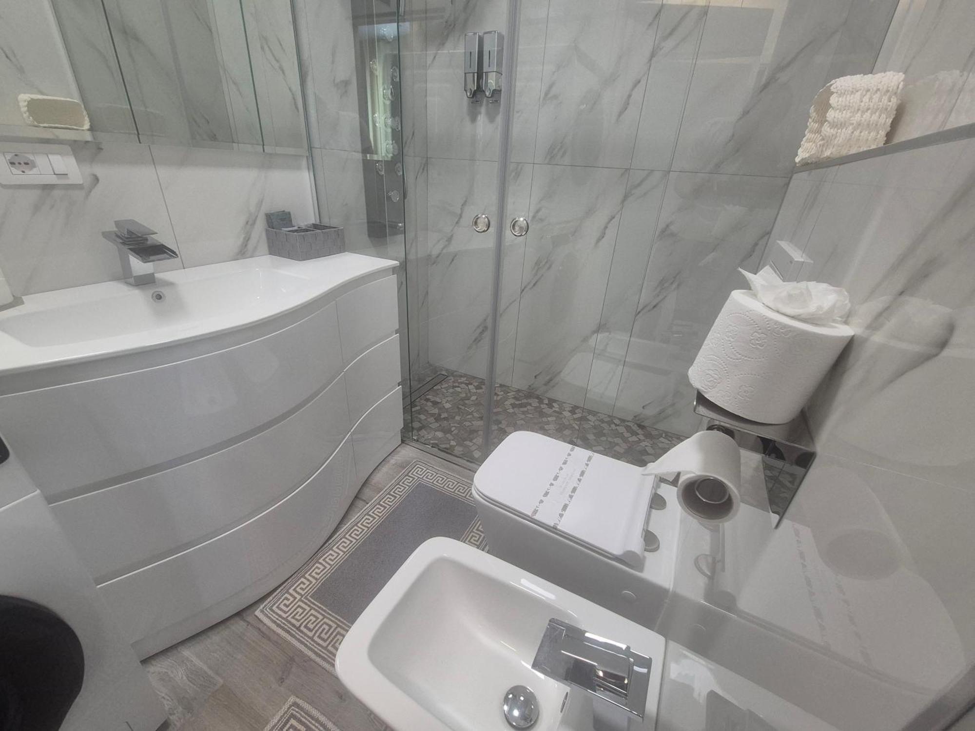 B&B Luxury House ロー エクステリア 写真
